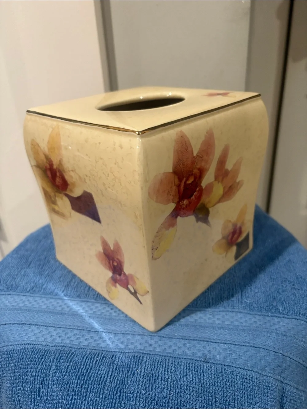 Bed Bath & Beyond Tissue Cover, Orchids, Allen’s Hristova, Collection